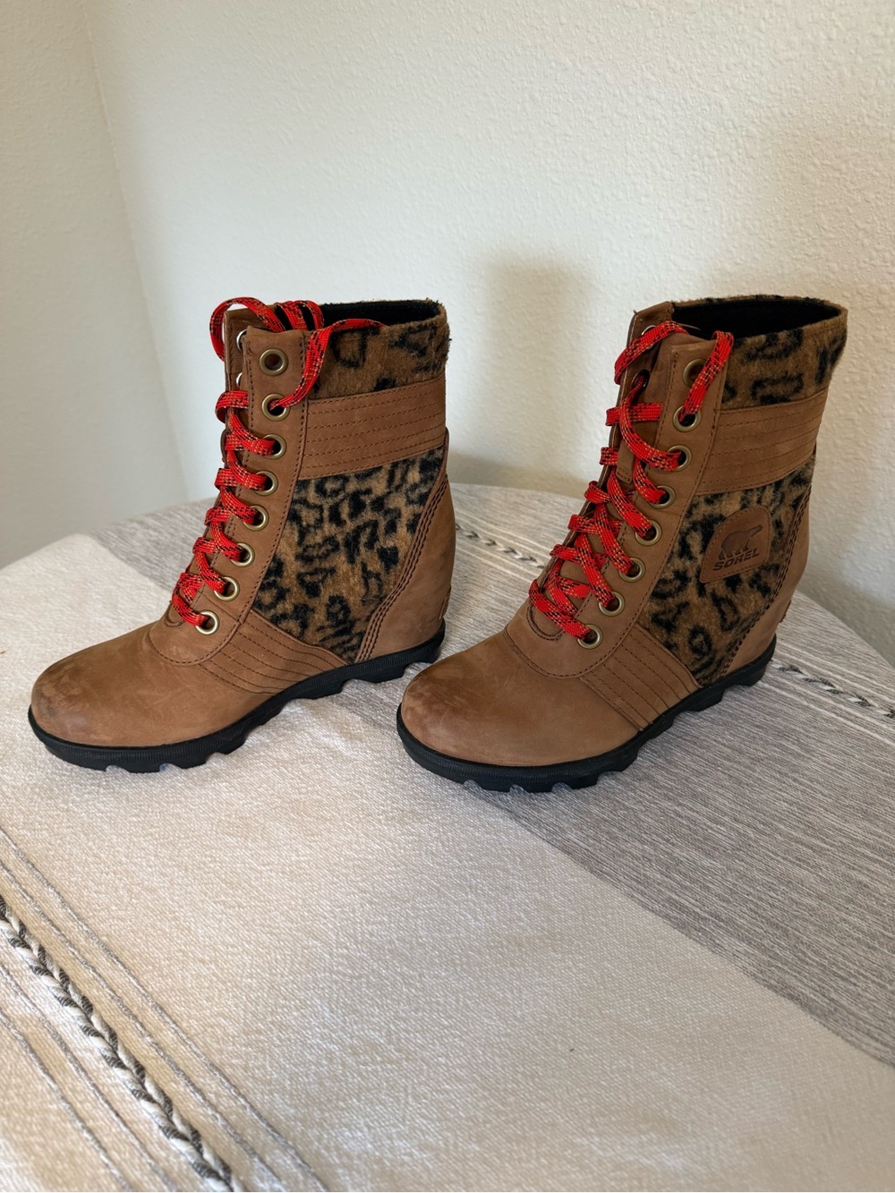Sorel Lexie Wedge Boot, Brown and Black Cheetah print with red laces - Picture 2 of 7